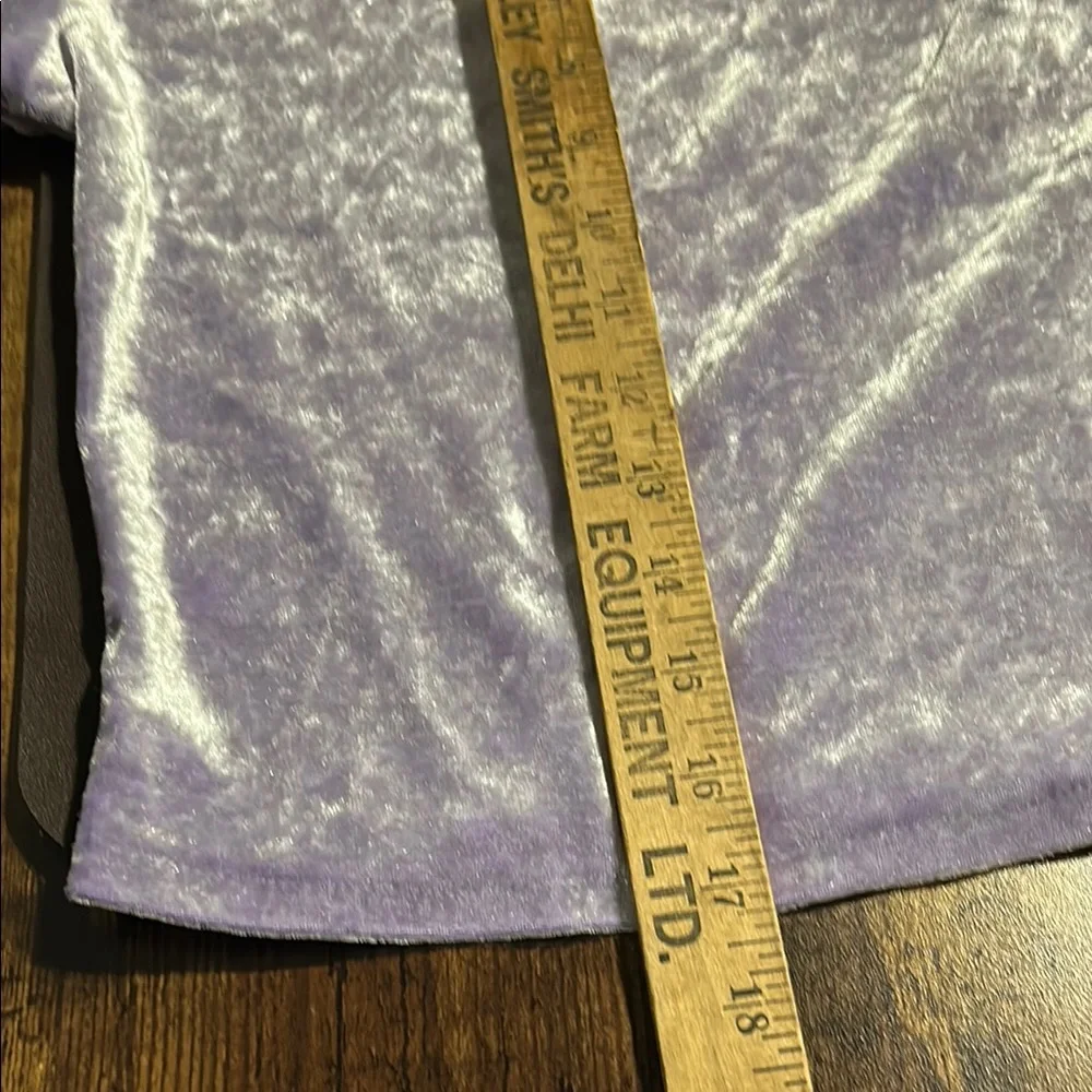 Y2K 90’s Le Chateau Purple Velvet Velour Women's Top - Picture 7 of 9